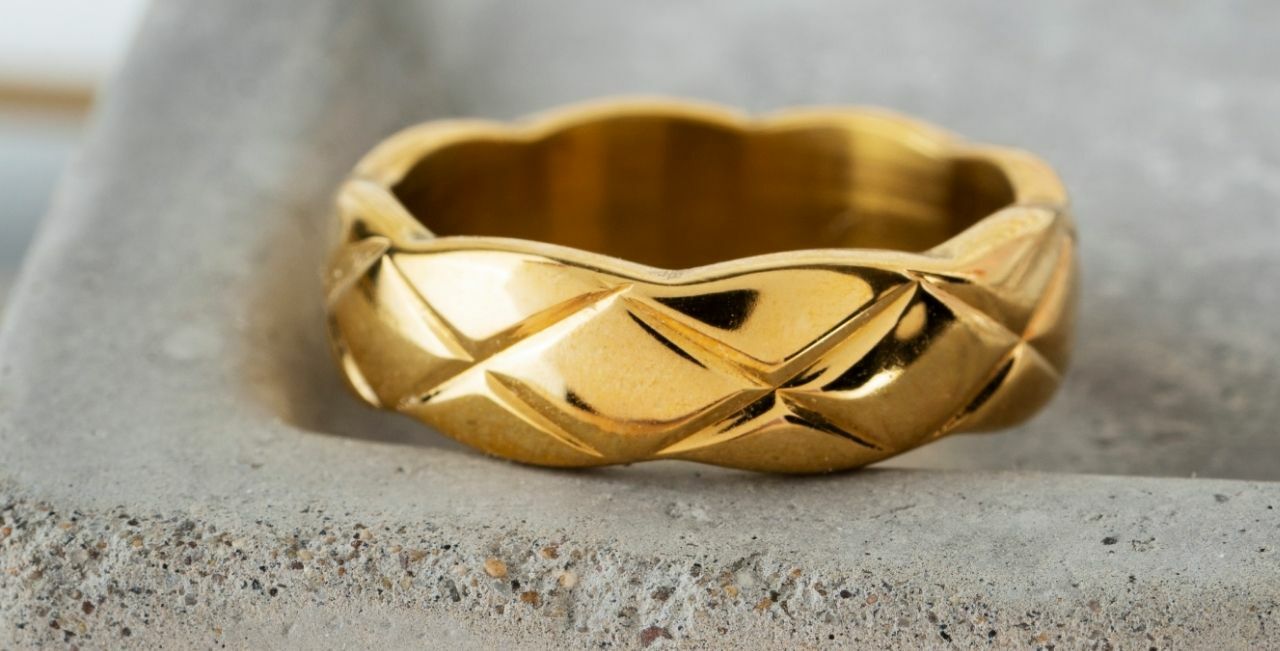 Mens Gold Ring